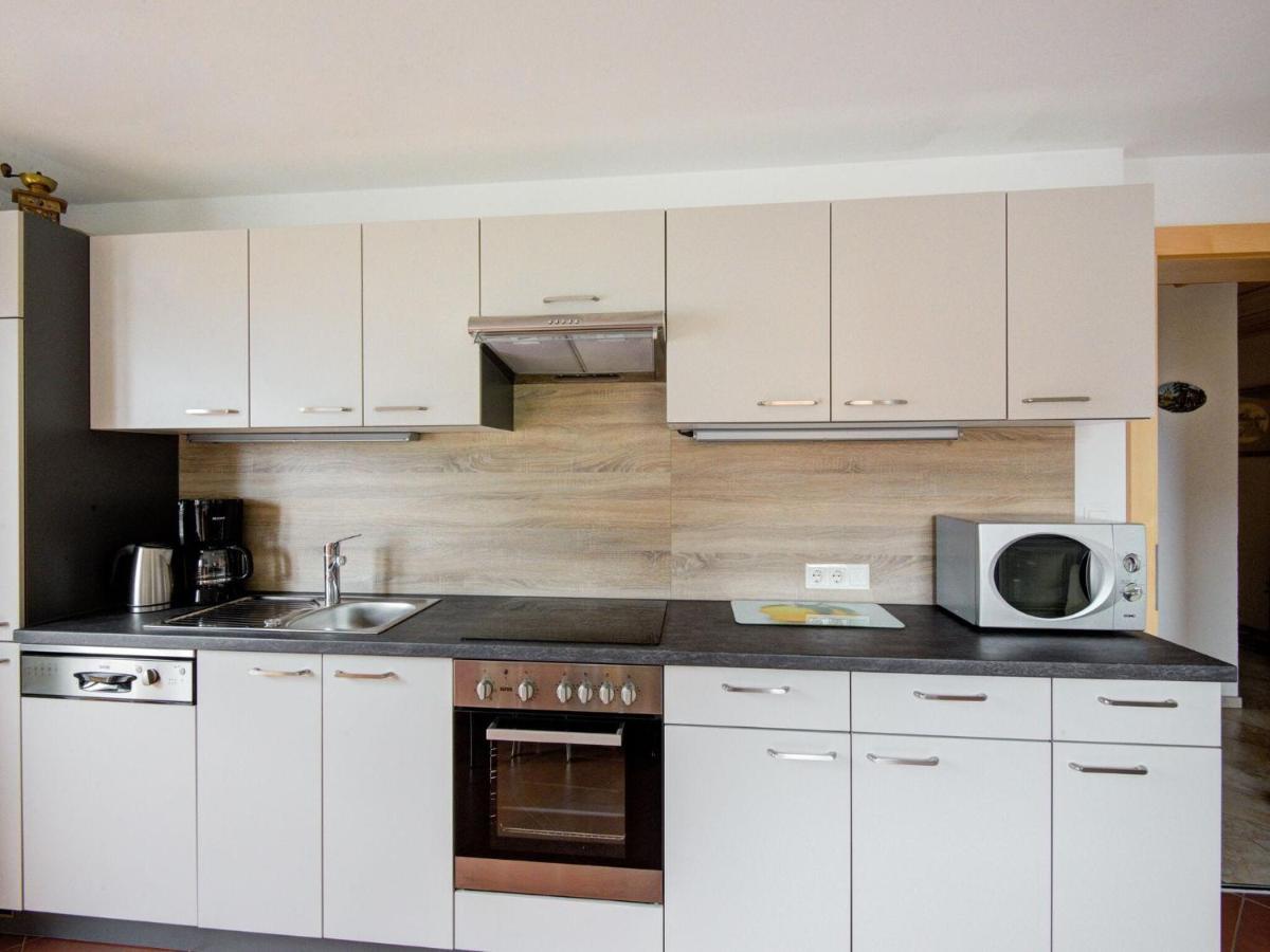 Scenic Apartment In Tirol With Garden Kaltenbach Dış mekan fotoğraf