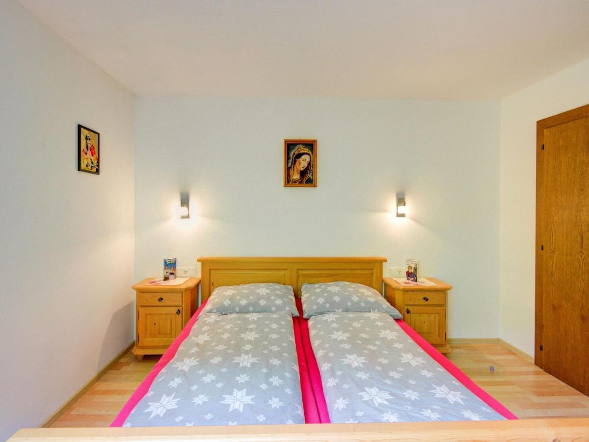 Scenic Apartment In Tirol With Garden Kaltenbach Dış mekan fotoğraf